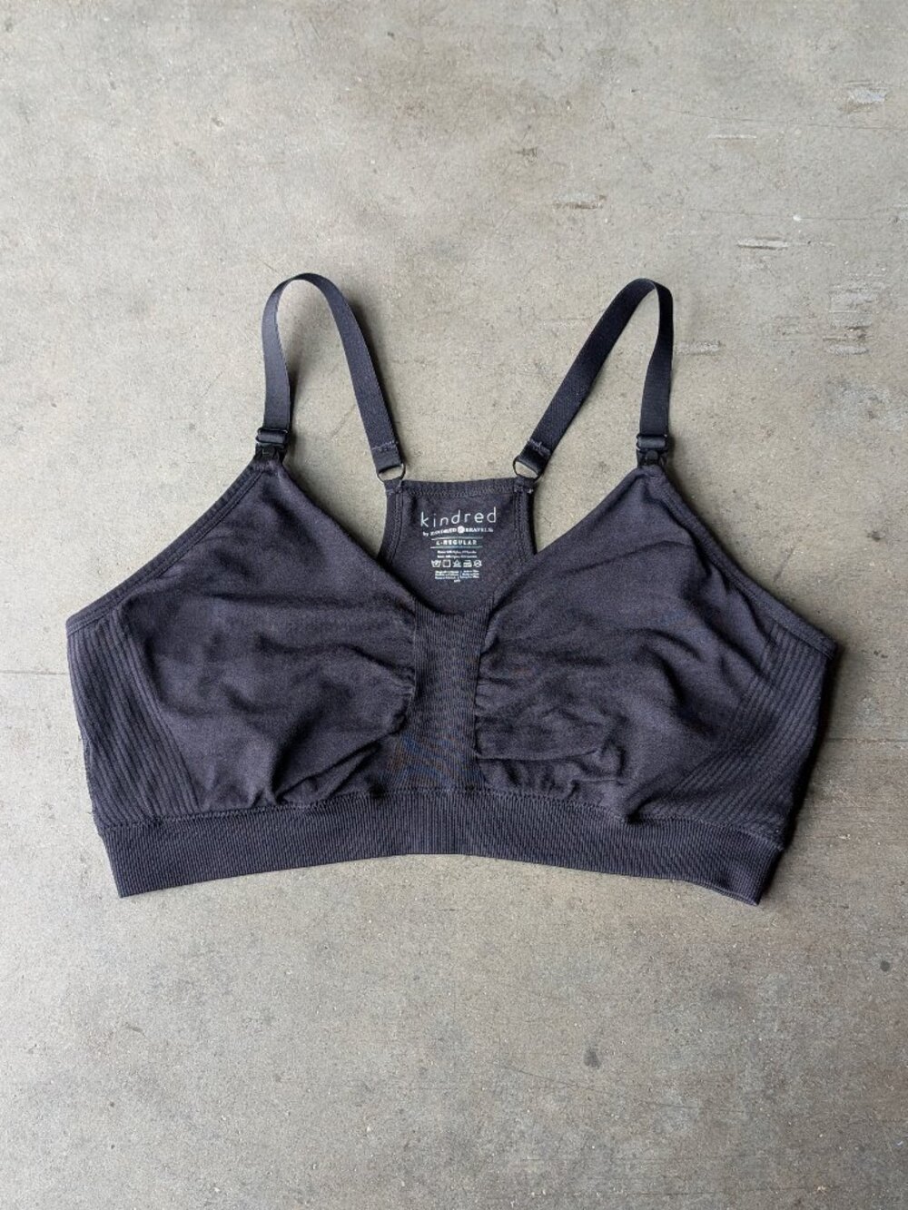 Kindred by Kindred Bravely Nursing Sports Bra in Black large